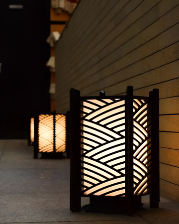 Black Wooden Table Lamp